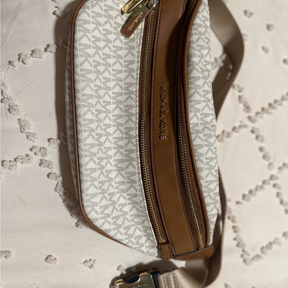 Michael Kors Cream and Tan Crossbody Bag